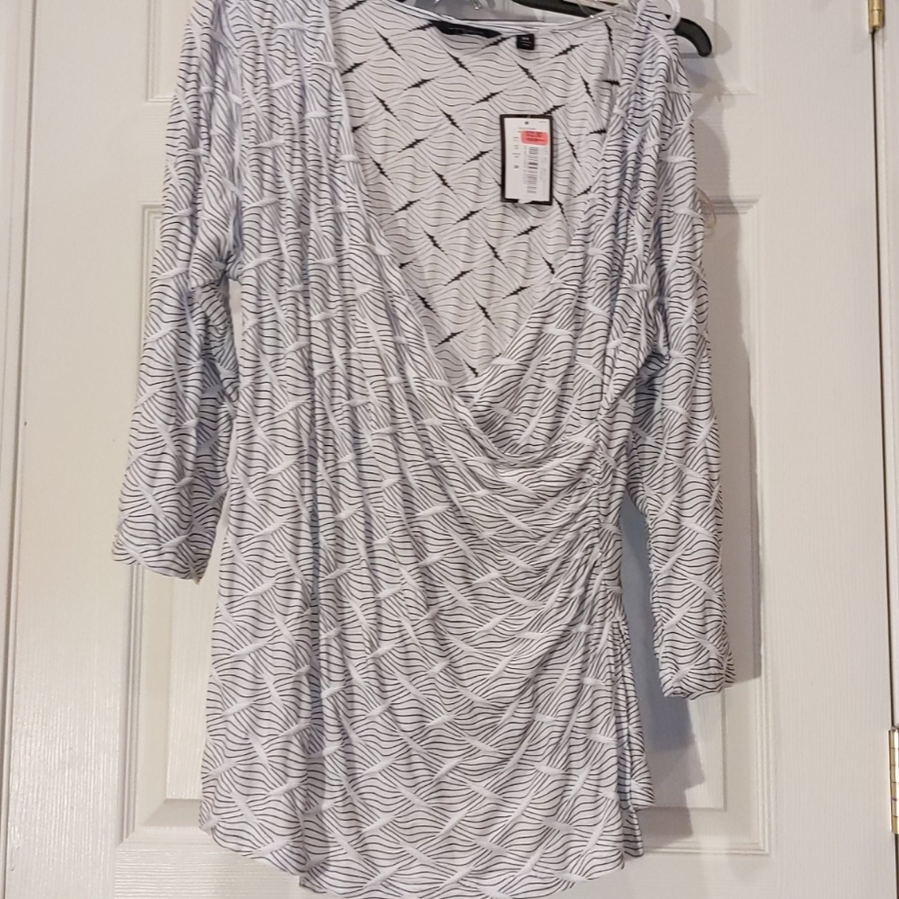 Investments II 2X crossover blouse